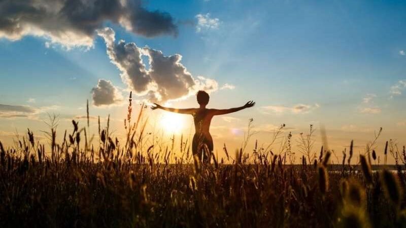 008 | Abundant Living: Giving and Receiving